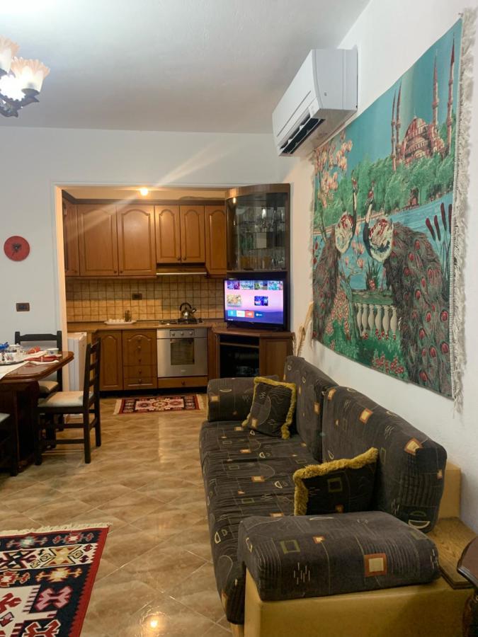 Vila Demaj! Free Parking Berat Dış mekan fotoğraf